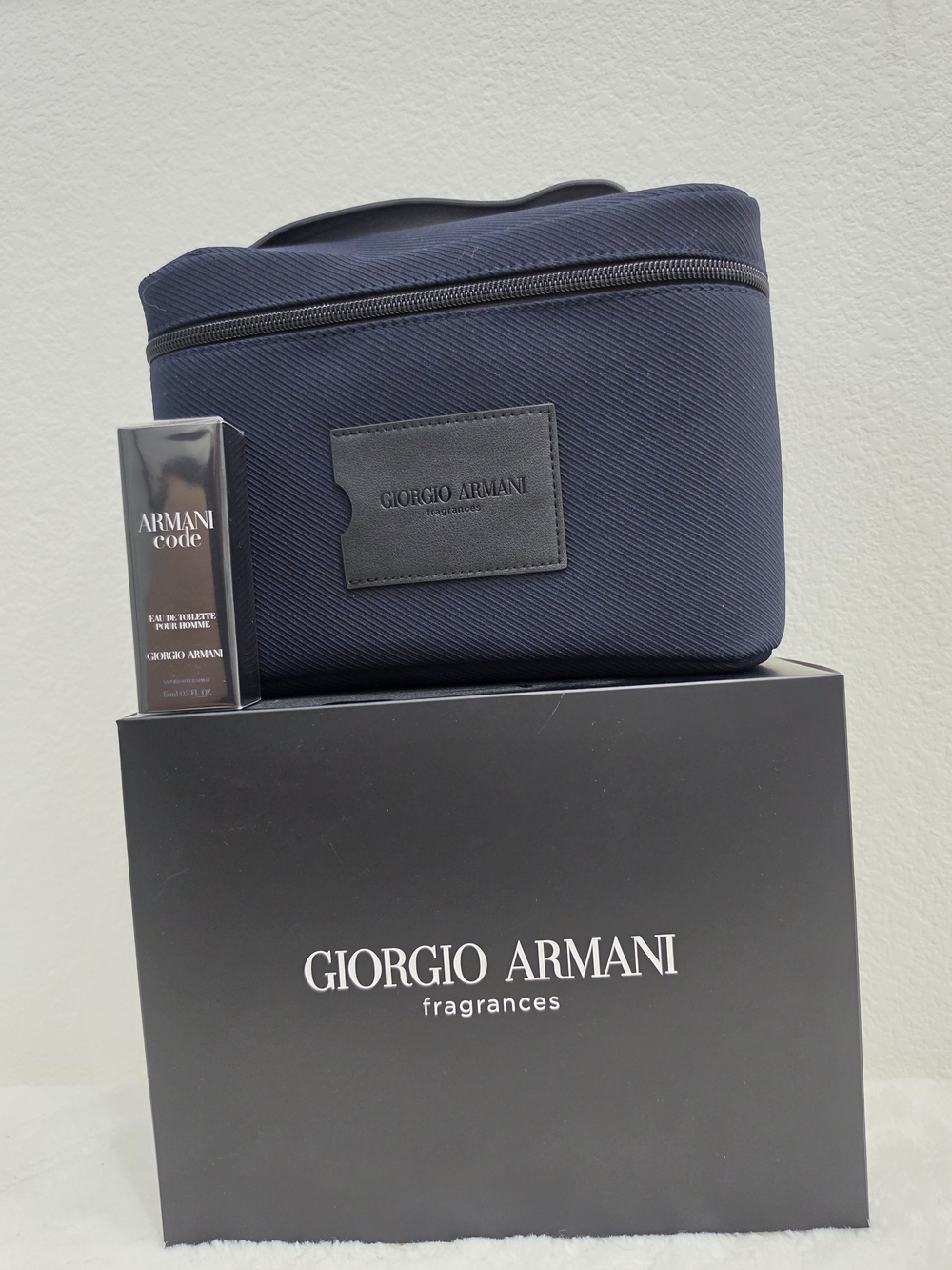 Giorgio Armani Navy Men's Toiletry Case with Armani code 15ml EDT